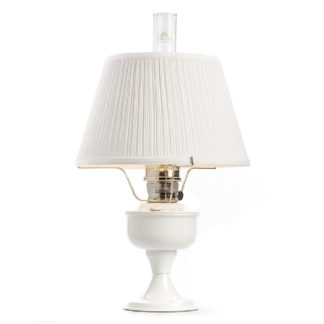 Aladdin Oil Lamp with Shade