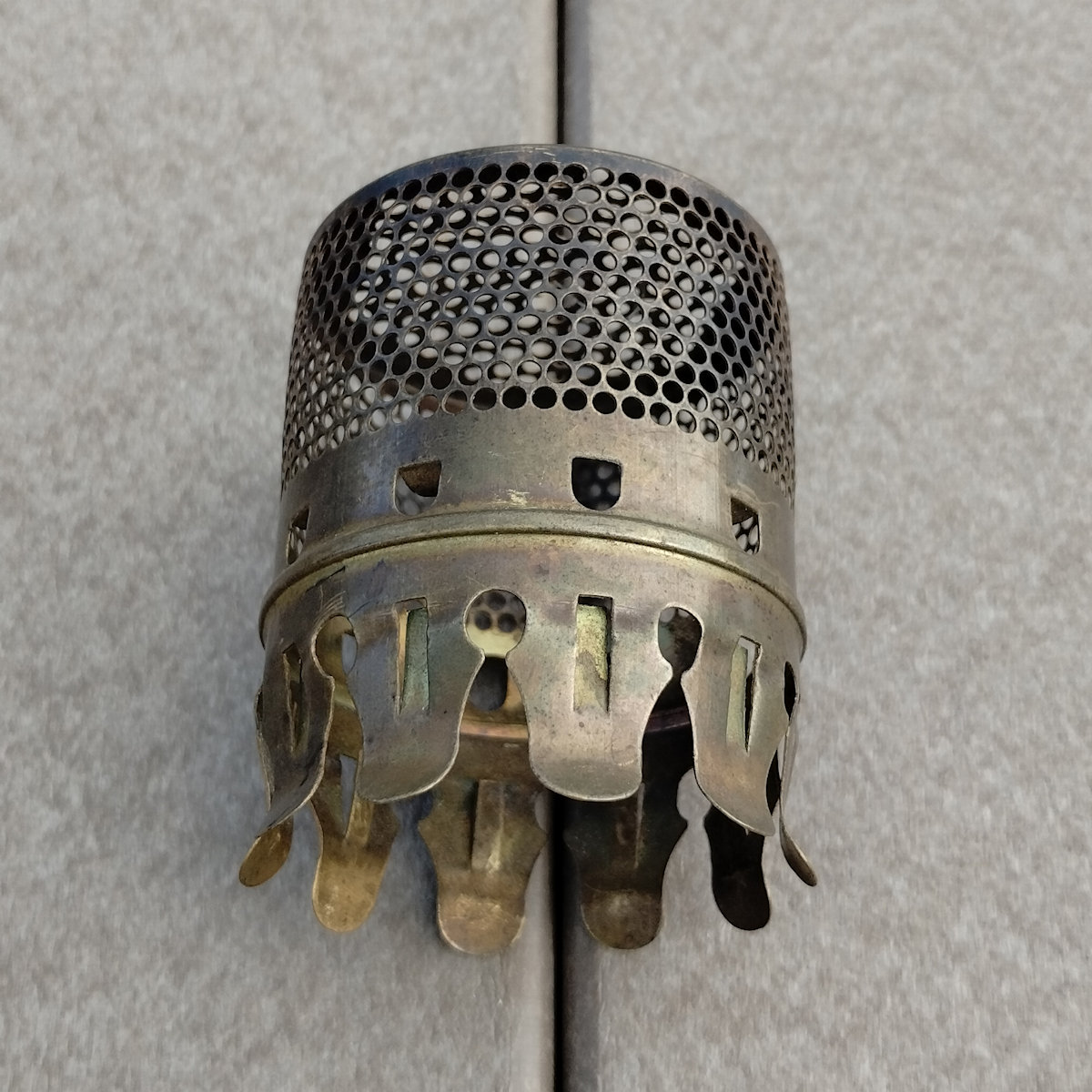 Aladdin Lamp Insect Screen - Image 3