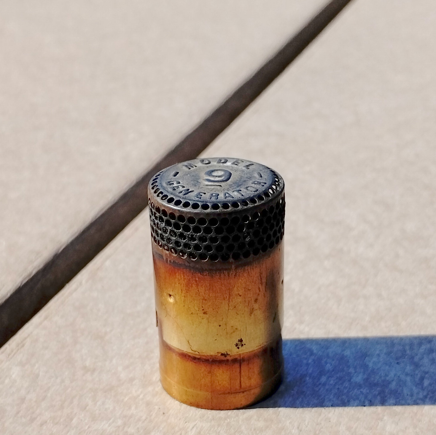 Aladdin Lamp Model 9 Flame Spreader Old Original - Image 2